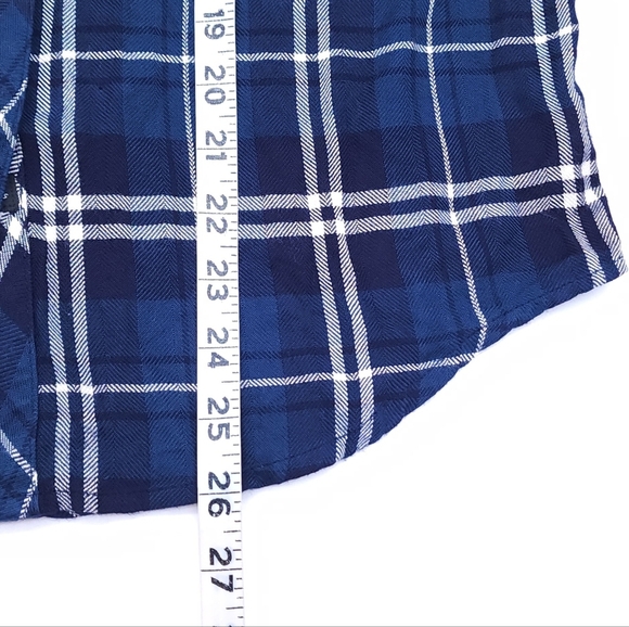 Rails Hunter Plaid Flannel Button Down Shirt in Pacific Navy Blue Small Petite - Picture 7 of 11